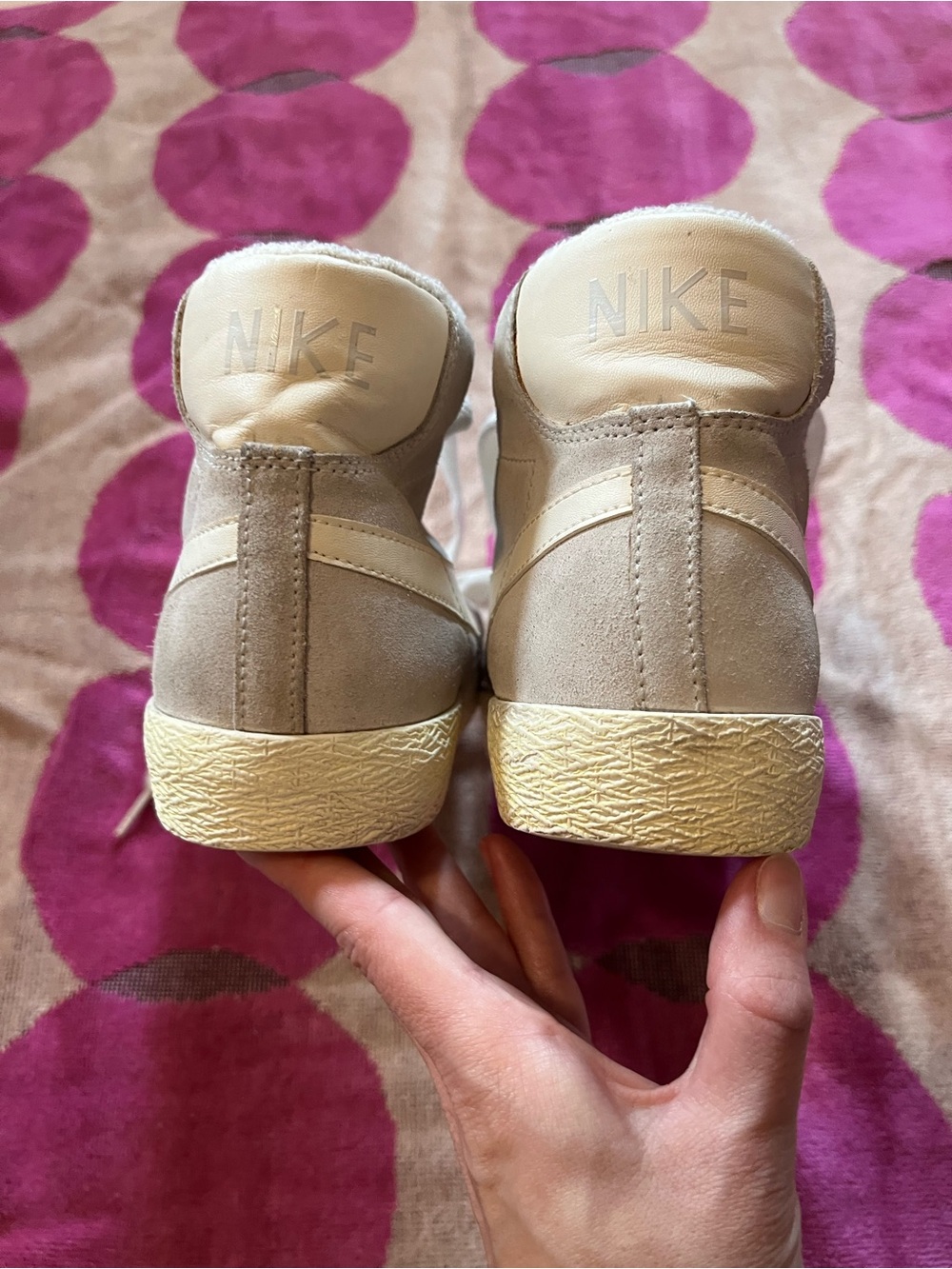 Nike Blazer Mid '77 Vintage High Top Sneakers in Light Bone Alabaster - Picture 11 of 15